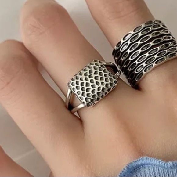 ✨Insta square sterling silver adjustable ring - Picture 2 of 3